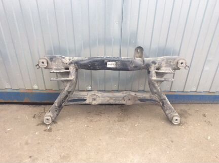 Балка задный Volkswagen Tiguan 2007 2016