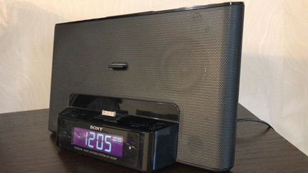 Sony Audio Docking System ICF-DS15iP