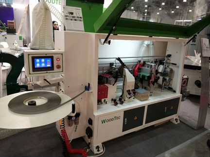 Кромкооблицовочный станок автоматический