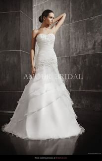 Свадебное платье Amour Bridal с балеро