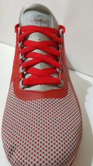Nike Air Max Zero Essential GS размер 6Y-37.5