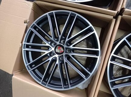 Диски новые литые R20 I на Porsche Cayenne New