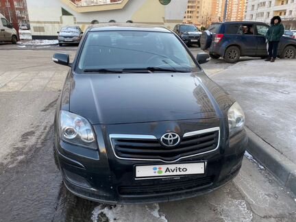 Toyota Avensis 1.8 МТ, 2008, 124 000 км