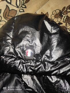 Фирменая куртка moncler
