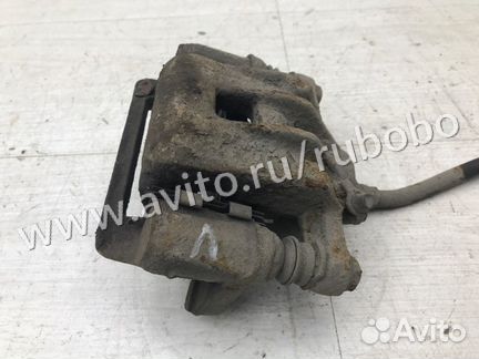 Суппорт задний левый Hyundai Sonata EF 5 G4JS 2004