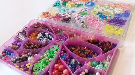 Набор бусин (более 100 видов)