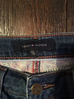 Джинсы Tommy Hilfiger