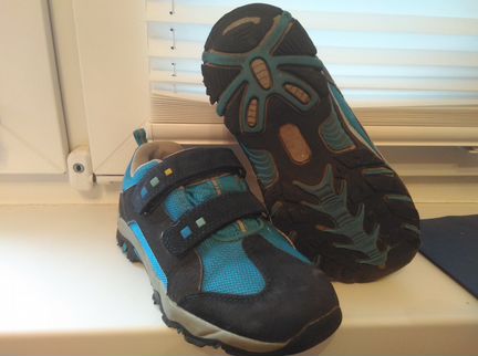 Кроссовки LassieTec