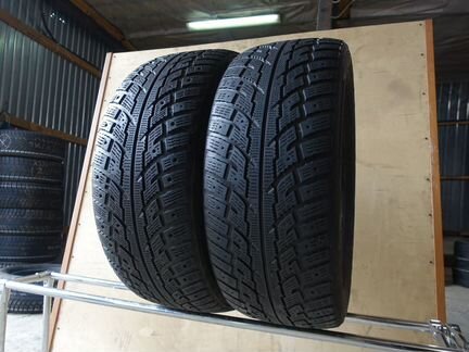 235 65 17 Kumho I Zen RV Stud KC16 106VH XL
