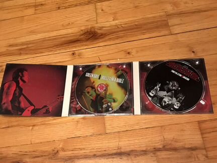 Новый редкий CD/DVD Green Day Bullet in a Bible