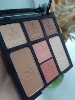 Charlotte Tilbury Instant Look in a Palette