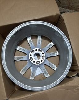 Диск Литой R18 Toyota RAV4