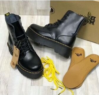 Женские ботинки Dr martens