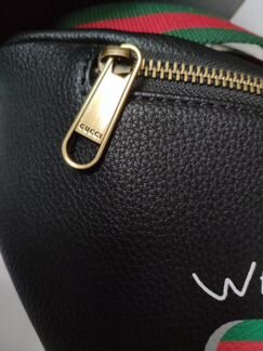 Кожаная поясная сумка Gucci