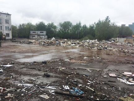 Площадка с твердым покрытием у мцк, 1000 м²