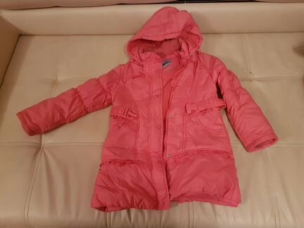 Демисезонное пальто розовое