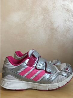 Кроссовки Адидас