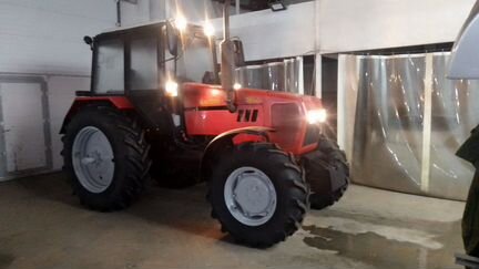 Беларус мтз 1221.2 тропик трактор красный 2017г