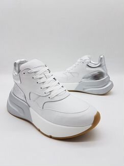Кроссовки Alexander McQueen Runner кожаные