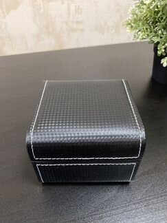 Подарочная коробка