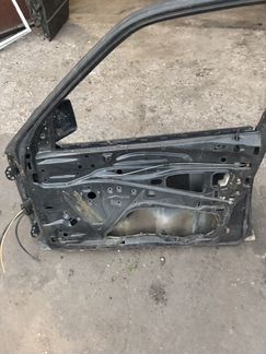 Дверь правая передняя Мерседес (124 с85 по 95г)