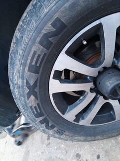 Продам летнюю резину р18 пексен