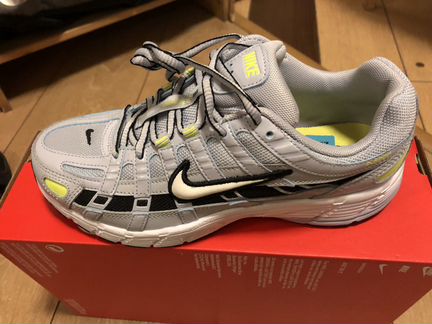 Кроссовки Nike новые