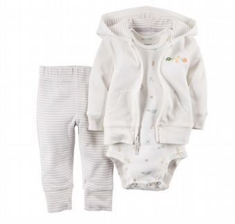 Детские новые комплекты одежды Carters